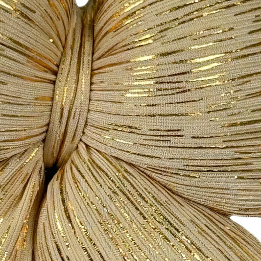 Moño Decorativo Dorado – 18 x 12 cm