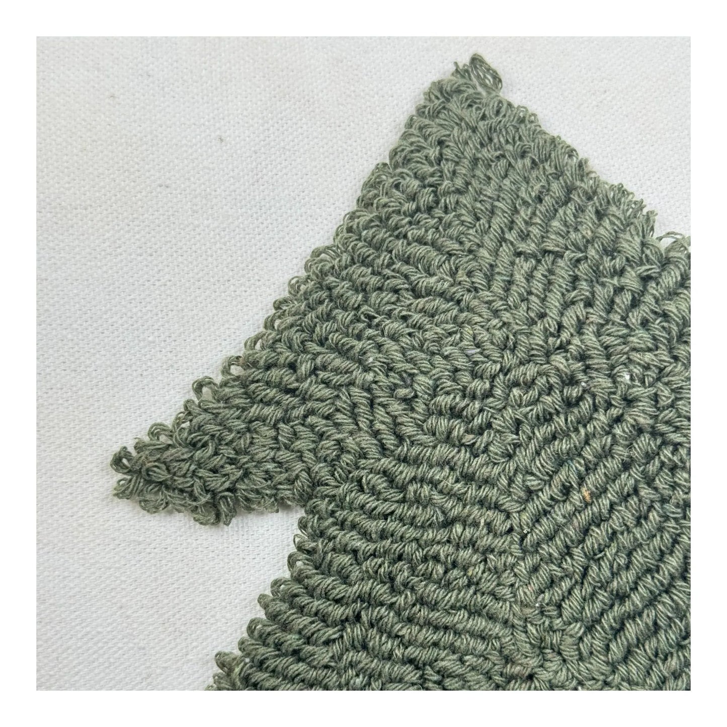 Cojín Decorativo con Árbol Navideño - 45 cm