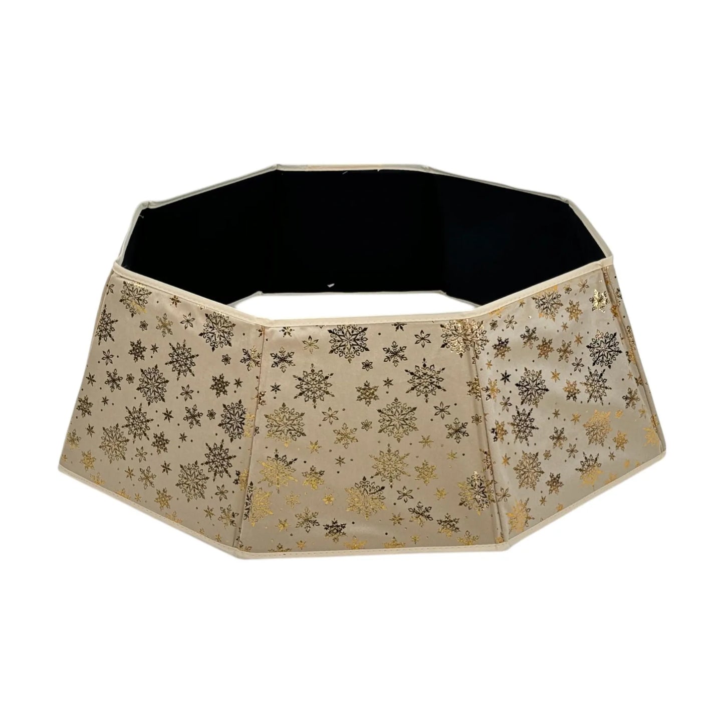 Base de árbol con copos dorados