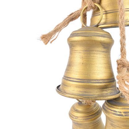 Cascabeles colgantes dorados