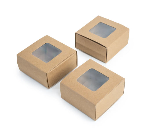 Caja de Papel Kraft Café – 8.5 cm x 8.5 cm x 4 cm (Paquete de 12 unidades)