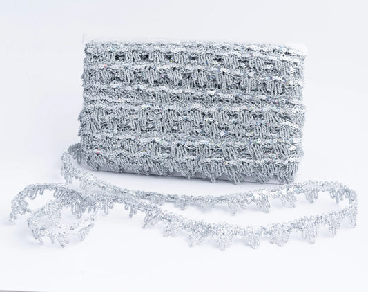 Galón Metalizado Plateado  Con Lentejuela  2 cm  – Rollo de 27 m Largo