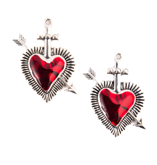 Dije Corazón Sagrado Plateado con Flecha y Cruz | Ideal para Joyería Simbólica y Accesorios