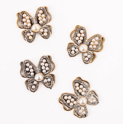 Herraje Decorativo Mariposa Dorada 25 mm con Perlas y Cristales 5 Piezas  – Aplicación Metálica para Prendas y Accesorios